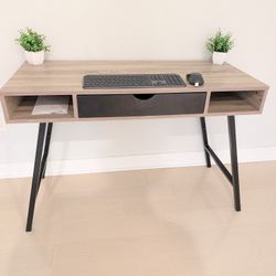 Stylish Computer Desk