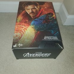  Docter Stanger Marvel Avengers Infinity War Figure 