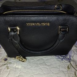 Michael Kors Purse And Wallet 