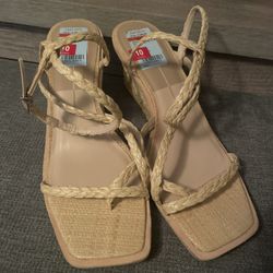 Dolce Vita wedge new