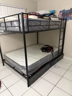 Full size bulk beds