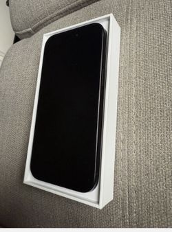 iPhone 15 125g Unlocked