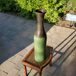 Metal 23 Inch Vace