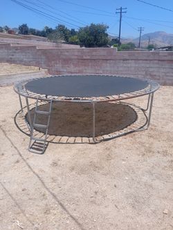 Trampoline