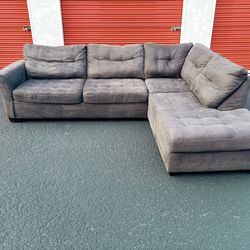 👁️👁️ Gray L-Shape Sectional Sofa FREE DELIVERY 🚚