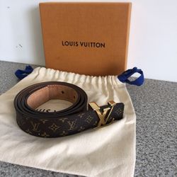 Women's Louis Vuitton Monogram Belt Pawn Shop Casa de Empeño for Sale in  Vista, CA - OfferUp