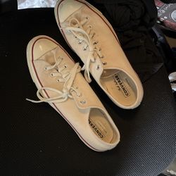 Converse Chuck Taylor’s
