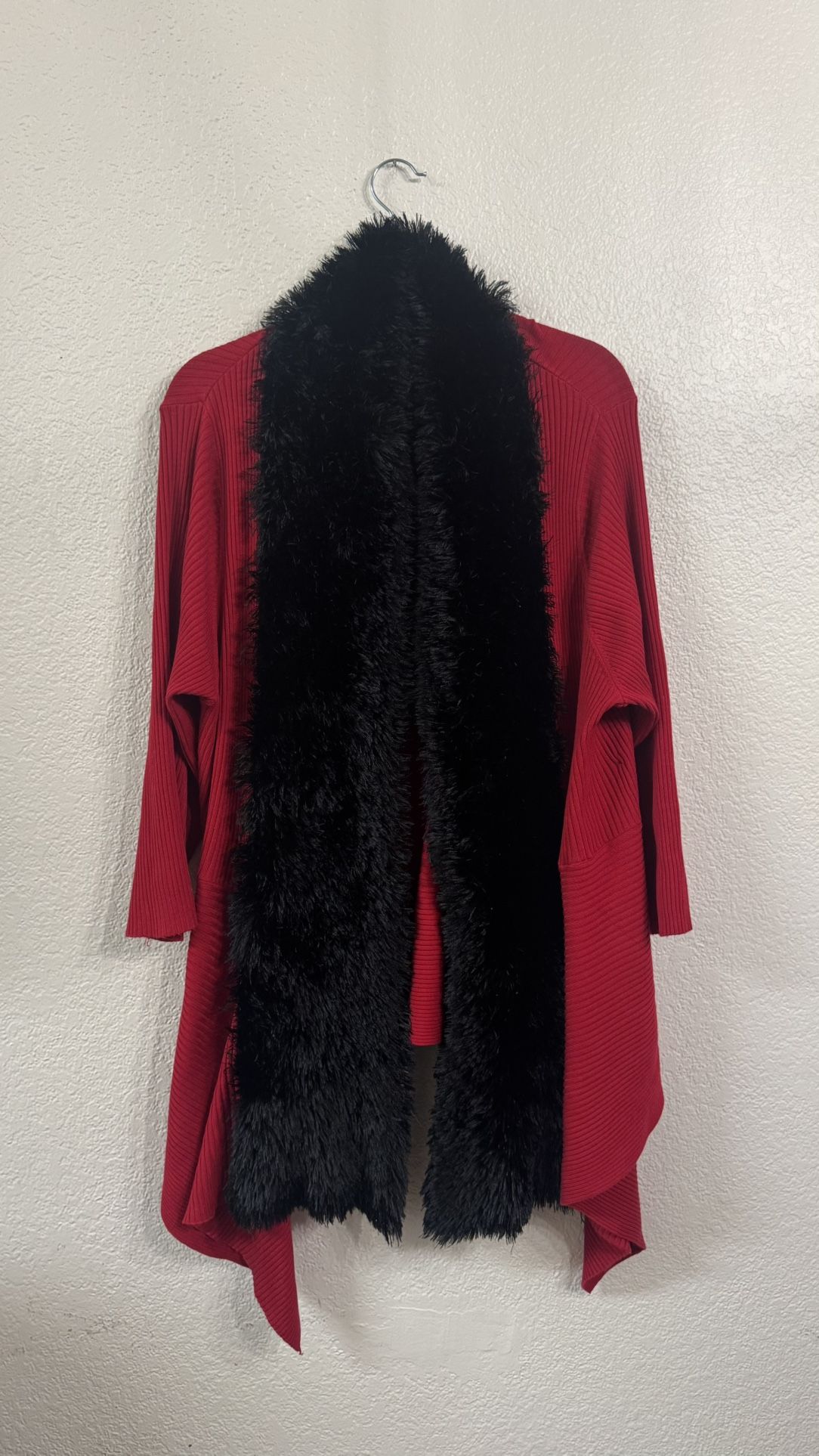 New with tags, Lauren Michelle cardigan with faux fur 2X size