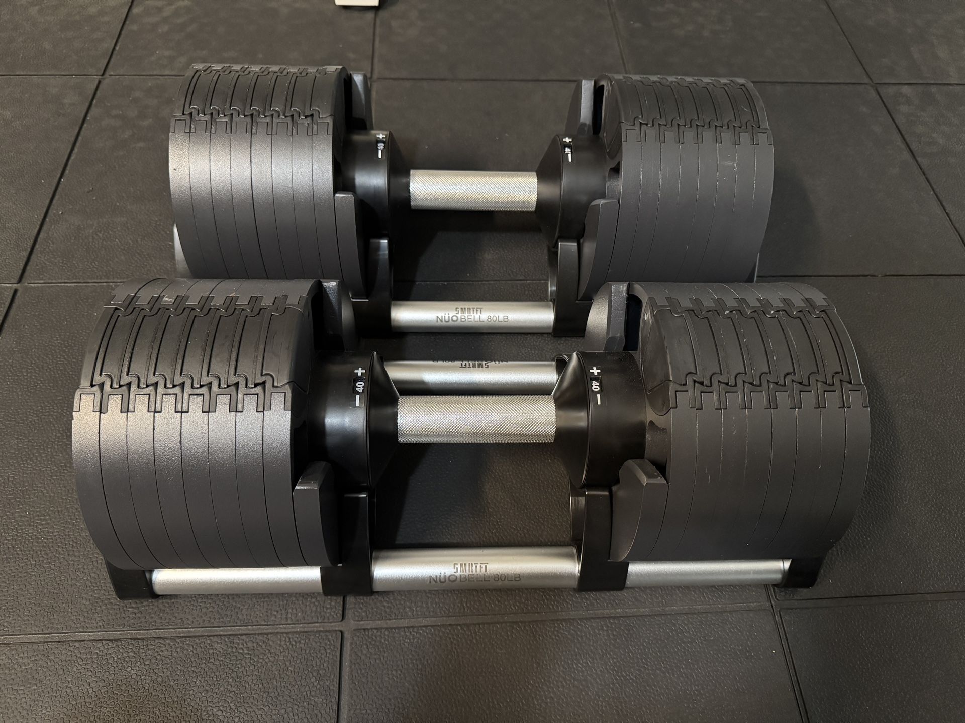 SMRTFT NUOBELL 580 Silver 80lb  Adjustable Dumbbells