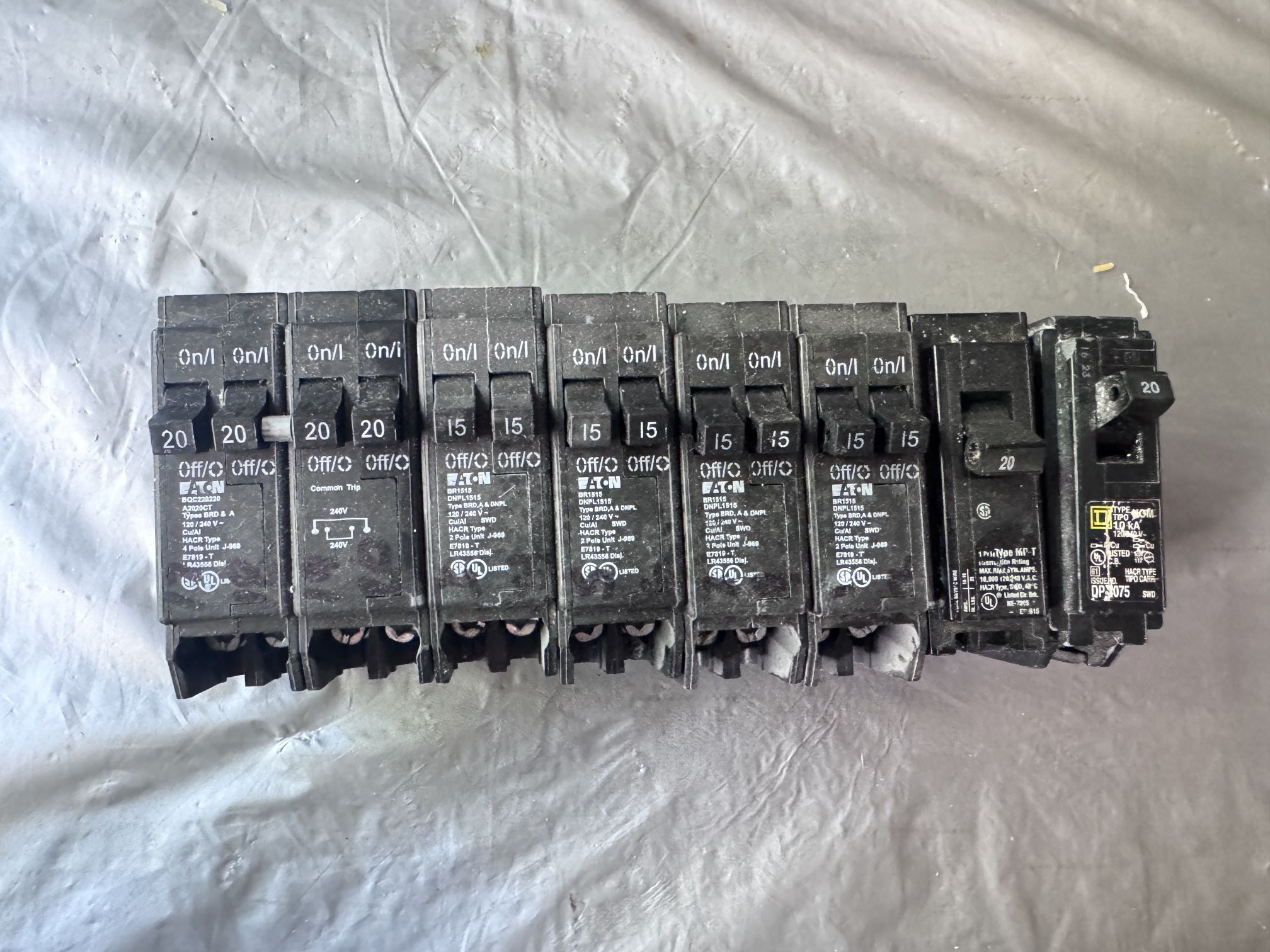 Eaton Breaker, 15/20-Amp