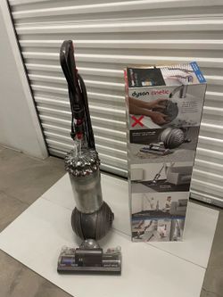 Dyson UP14 Cinetic Big Ball Animal + Allergy Upright Vacuum w/ Tools & Box
