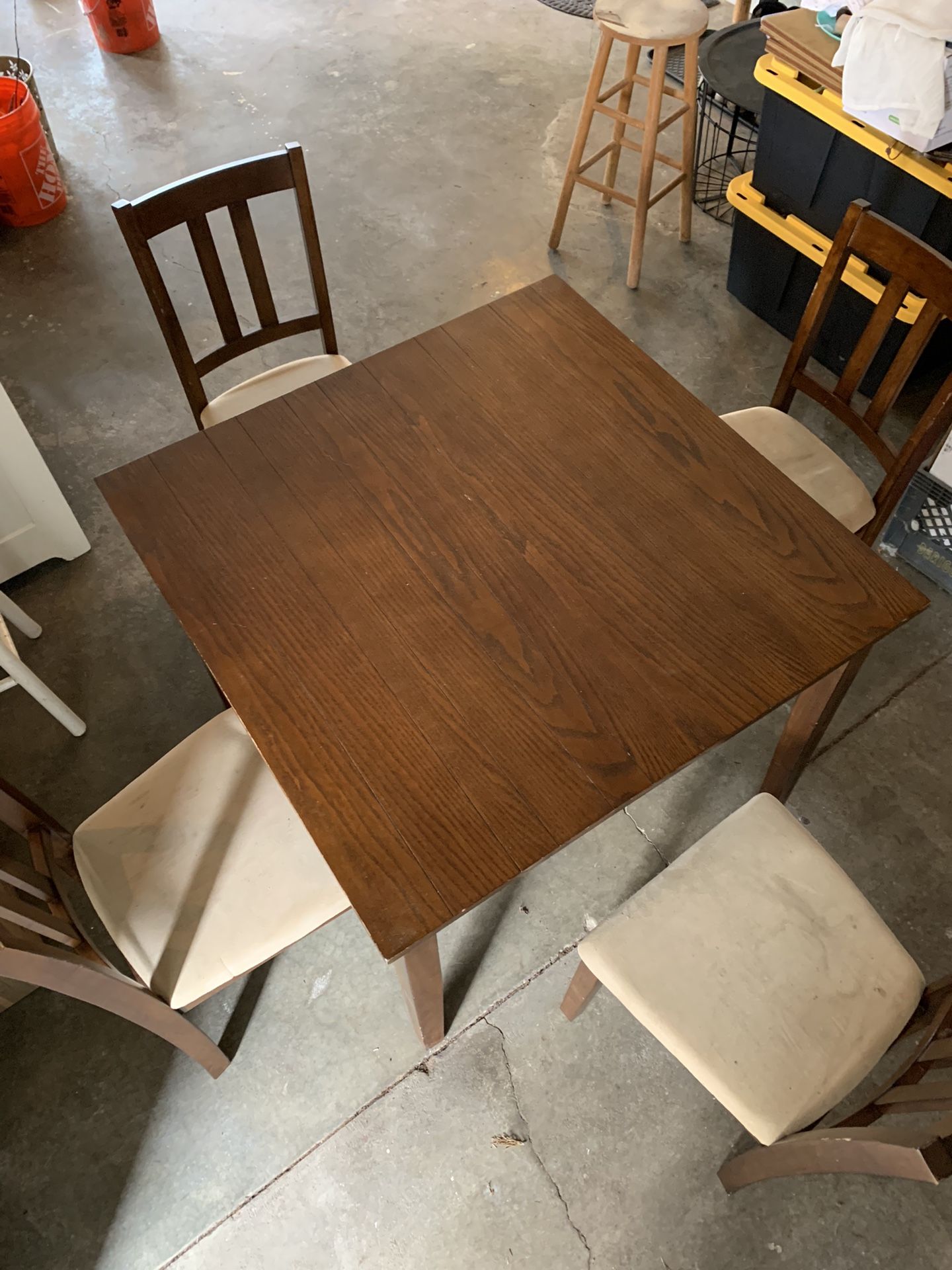 Dining Table Set