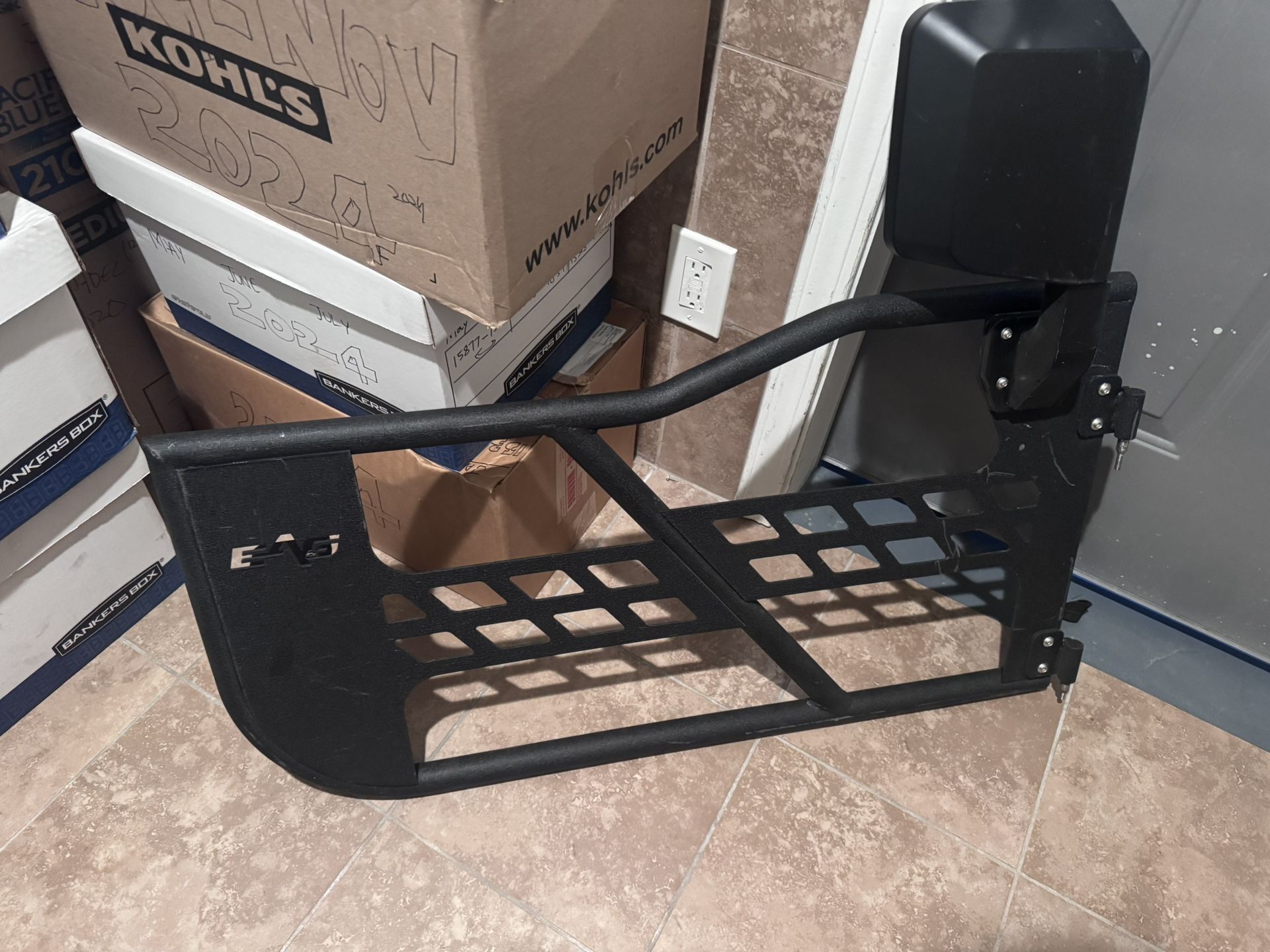 Tube-style half door for a Jeep Wrangler or Gladiator