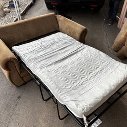 NEED GONE ASAP Loveseat With Pull Out Bed