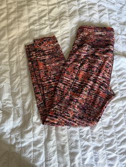 Lululemon leggings size 8