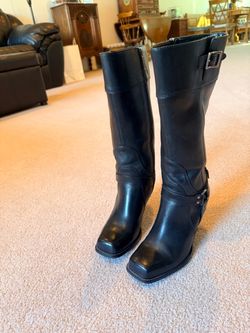 Harley Davidson Women's Black Leather Dress Boots, size 8