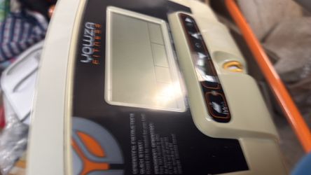 Folding treadmill