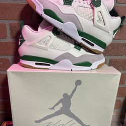 Pine Green SB Jordan 4’s