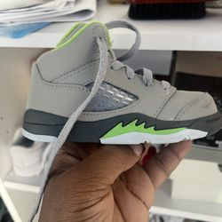 Jordan’s Toddler Size 6c 