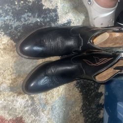 Black Ariat Boots 