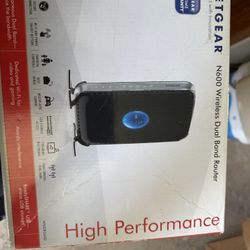 Netgear and 600 wireless dual band router