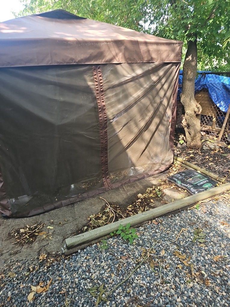 Pop Up Gazeebo And Wicker Sectional