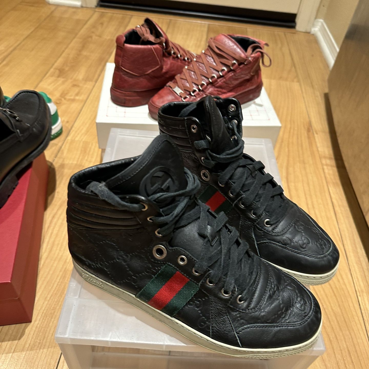 Price Compare: Gucci Ace Sneakers - Shop and Box