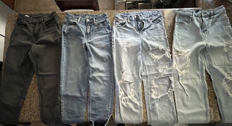 Set Of Womens/Girls Jeans - Size 0 : American Eagle And Hollister