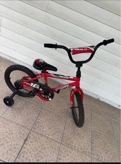 Boys bike $40