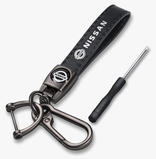 NEW! NISSAN LEATHER KEYCHAIN WITH 360  DEGREE ROTATION & SCREWDRIVER 