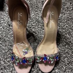 Size 11 blush heels