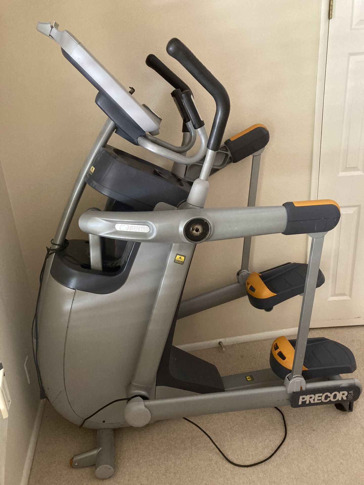 PreCor Elliptical