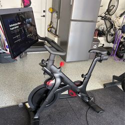 Peloton Bike+ Plus Excellent
