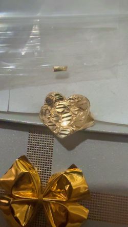 Nugget heart ring 10k