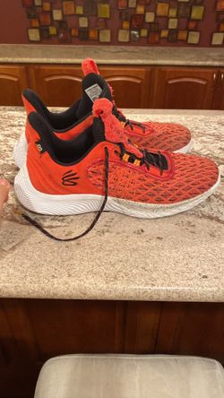 Curry 9 Sesame Street “Elmo” 