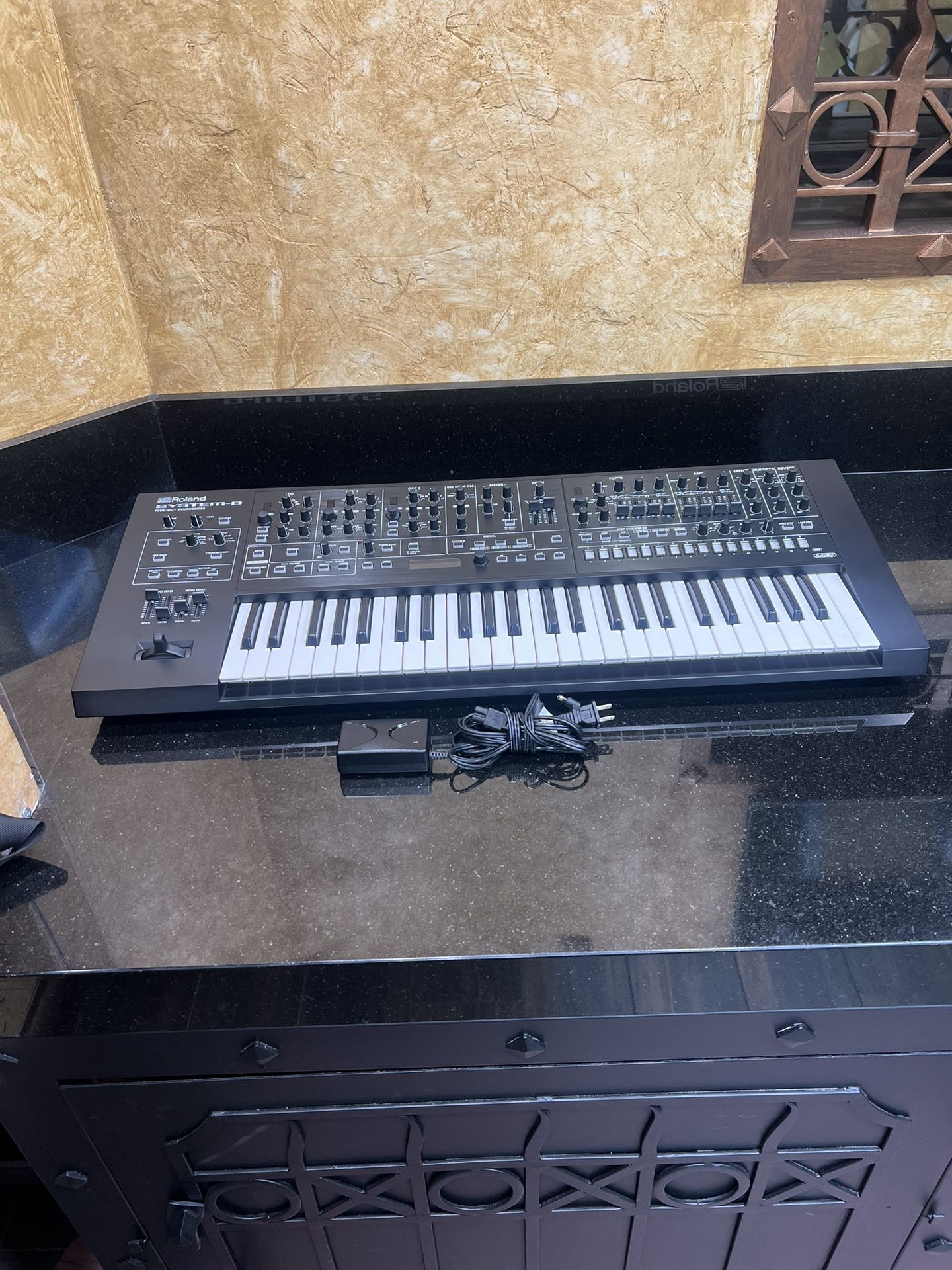 Roland System-8 Plug-Out Keyboard Synthesizer,Roland,Roland System-8,Roland Keyboard Synthesizer,synthesizer, 49 Key Plug-Out Synthesizer,