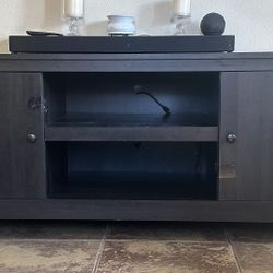 Entertainment Center (TV Stand) 