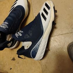 Adidas Cleats Size 11