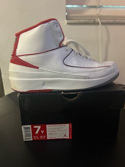 Air Jordan 2 Retro White Varsity Red – Size 7Y / Women’s 8.5