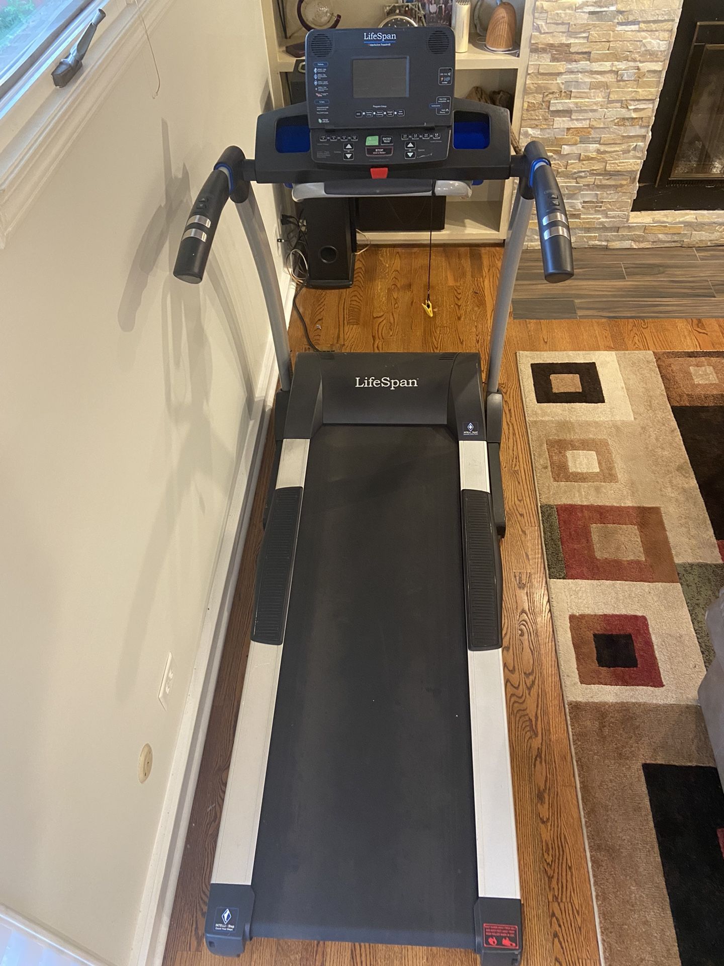 Lifespan Treadmill TR4000i