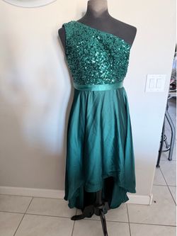 Green dress