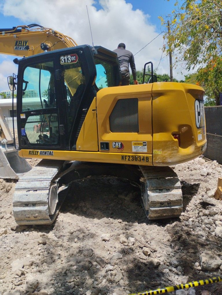 Bobcat Excavadora Volteo