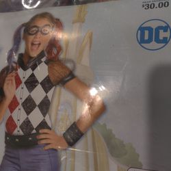 Harley Quinn Costume (From Batman - Joker's Estranged Girlfriend)