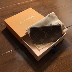 New Louis Vuitton Key Pouch