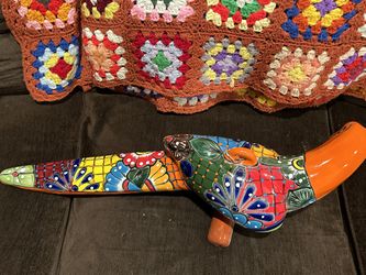TALAVERA POTTERY PARROT