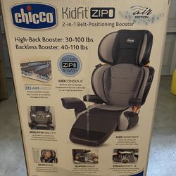 2 Chicco Kidfit Booster Seats 💺 $60
