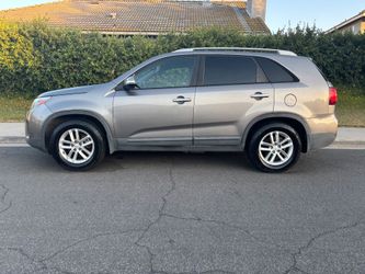 2015 KIA SORENTO