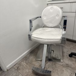 Styling Chair