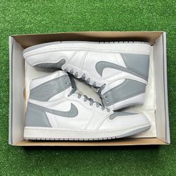 Jordan 1 Retro High OG “ Stealth “