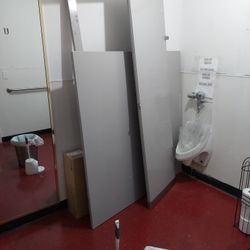 62inx62in×80in ADA Compliant Single Bathroom Stall